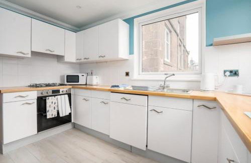 Beachside Stay - 4 mins walk - Free Parking - Photo 13