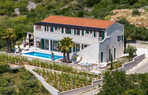 Luxury Stone Villa Smokvica, Heated Pool, Sauna, Jacuzzi, Sea View - Photo 14