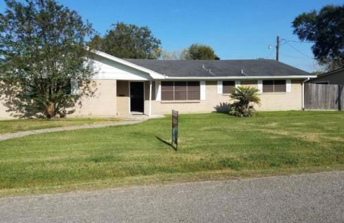 Tranquil Getaway near Downtown Nederland Tx - Foto 6