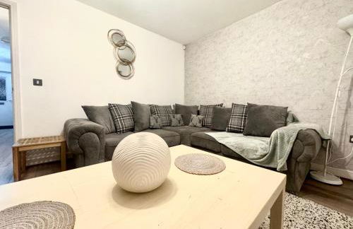 Cosy Modern 3-Bed Near Etihad, COOP Arena - AO arena and City Center - Foto 1