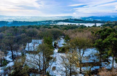 Padley; woodland lodge with hot tub for 2-4 in the Staffordshire Moorlands - Foto 24