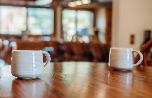 Majestic Home in Hocking wPool Jacuzzi Basketball - Foto 17