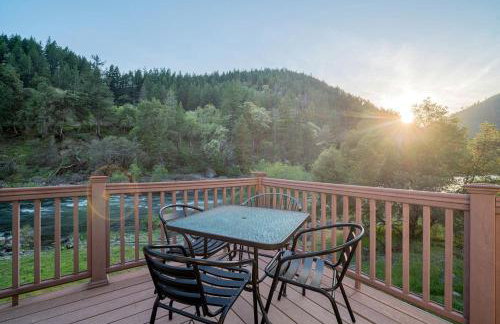 Charming Cottage Rental with Fabulous Views of the Trinity River in Northern California - Foto 26