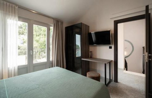 4 Bedroom Gorgeous Home In Korcula - Photo 37