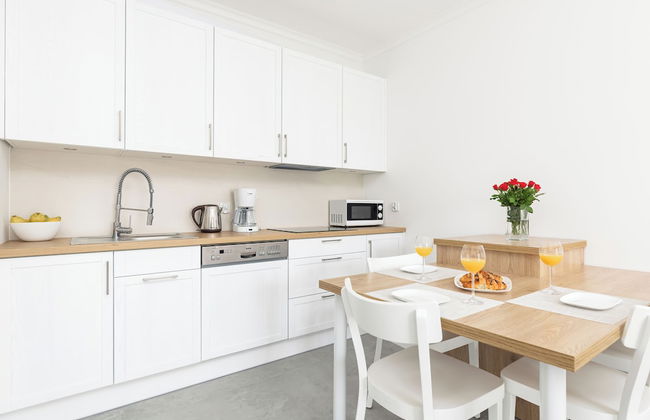 Pet-friendly Spadochroniarzy by Renters - Photo 61