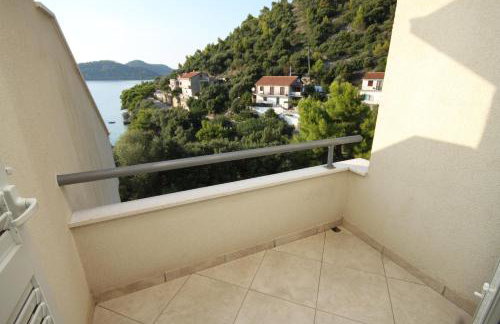 Apartments by the sea Ubli, Lastovo - 8355 - Foto 21