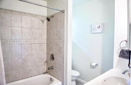 1BR Apt 5 min to OKC Zoo Monthly 15 Off #TB - Foto 4