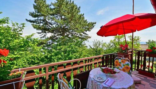 Comfy And Warm Ap With Balcony Surrounded With Beautiful Nature - Foto 5, Garden view