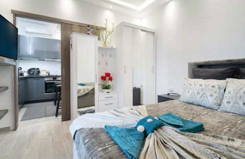 Zeffie's Studio - Photo 3