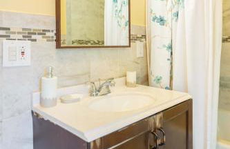 Spacious Two Bedroom Apartment - Foto 20