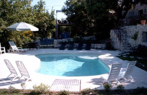 PROVENCE SOLEIL LUBERON PISCINE - Photo 1