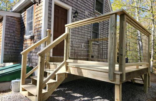 Private Cabin on 1.7 acres w/ Fireplace White Mtns - Photo 4