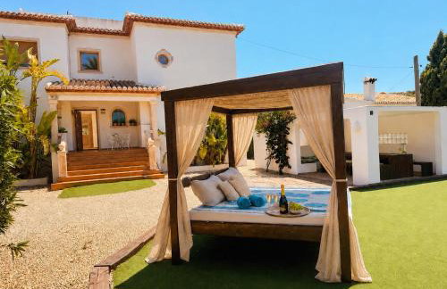 Javea Dream Luxury Villa with Pool, Lounge, BBQ, Airco, Wifi - Foto 17