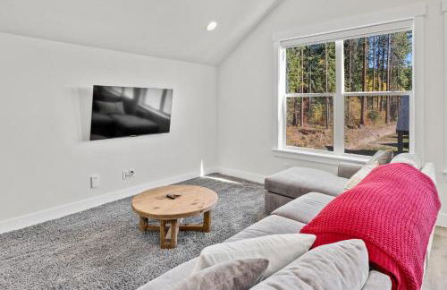 Wildwood Cabin at Suncadia- Hot Tub, Firepit, BBQ, Gourmet Kitchen, Fireplace, Smart TVs, Hi-speed Wi-Fi, Secluded - Foto 41