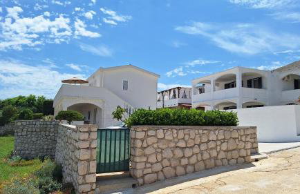 Sunny Bi-Pi Apartment - Photo 31