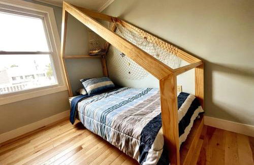 New Asian Wood style 4 Bedroom in Surf City - Foto 13