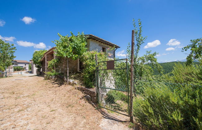 Quiet Holiday Home in Sellano With Swimming Pool a few Kilometers From Rasiglia - Foto 3