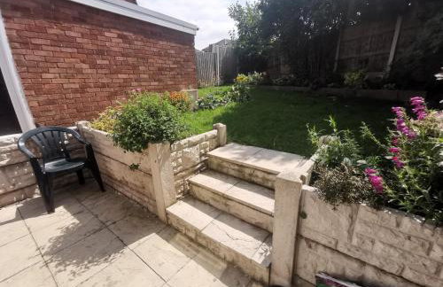 EMA, Castle Donington Circuit contractors group 4 bedrooms 7 bed house-private parking - Foto 4