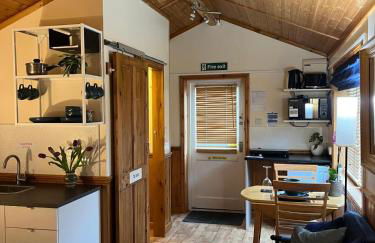 Readers Cabin-Cosy Countryside Studio Cabin - Foto 11