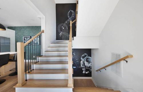 The Jackson House - 1 mile to Broadway! - Foto 60