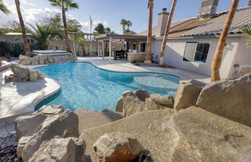 Oasis In The Desert W Heated Pool Fully Renovated - Foto 39