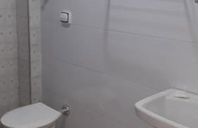 Apartamento mobiliado prédio frente ao mar - Foto 7