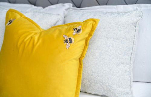 The Whitehouse M6, Junction 10 With Parking - Foto 32