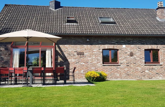 Nice Holiday Farmhouse Located in Sourbrodt near Ski Resort of Ovifat - Foto 33