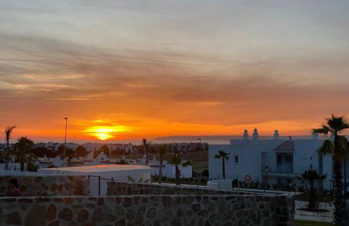 Atardeceres de Poniente - Photo 36