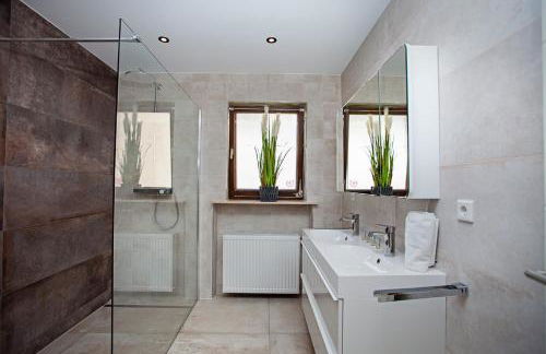 Zwick Apartments - Photo 20