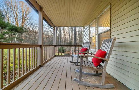 Lake Area 6BR Pet friendly home in Poconos - Your Pocono Retreat - Foto 3