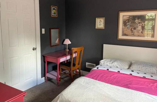 Comfortable and Charming, 15 mins to Niagara Falls - Foto 13