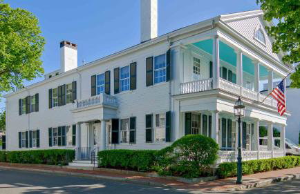 East Wing of Captain's Mansion - Luxury, Waterfront, Town, & Beaches - 5 stars - Foto 1