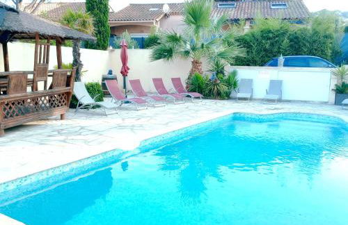 T3 de 35m2 - Bord de mer - plage de la Nartelle- Sainte maxime - piscine partagée -Parking - BBQ - 2 Chambres 2 Salle de bains - Foto 28