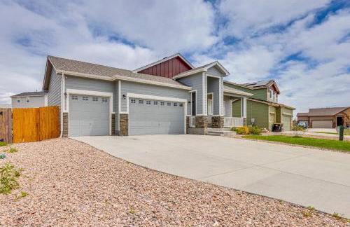 Stunning Peyton Retreat with Game Room, Private Yard - Foto 37