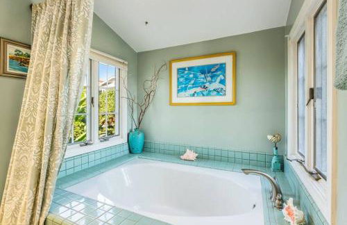 Oceanview, Walk To Beach, Fire Pit - Photo 31