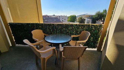 DREAMZzz 130m2 Designerwohnung mit 2 Bädern Gera - Foto 4