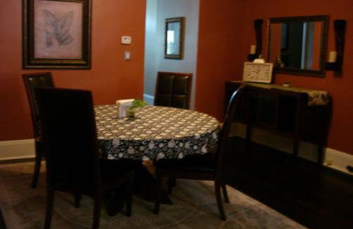 House in Soulard with Parking - Foto 19