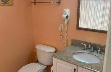 Seawall Strolls & Sunset Sips - Ocean View - Foto 6