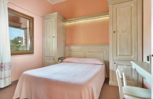 Residence with private beach in Bosa Marina just 100 meters from the sea - Foto 19