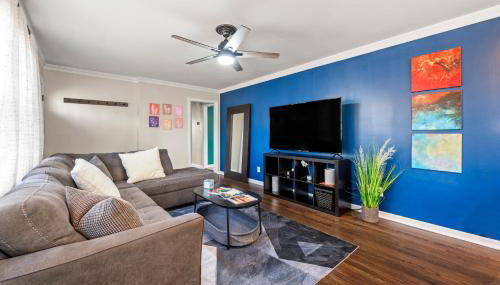 The Rhitreat, 2BR, 10 Min to Downtown & Airport - Foto 1