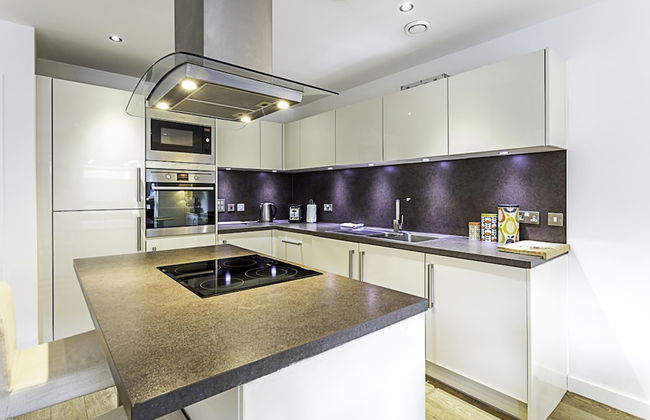 Beautiful Open Plan Garden Flat - Foto 13