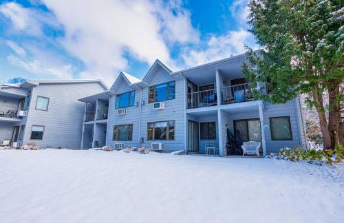 Cedar Haven Unit 202 by Simple Life Rentals - Photo 30