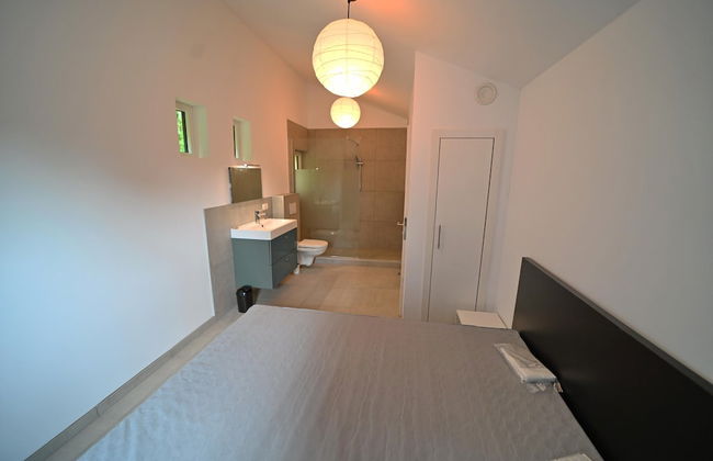 Bungalow by Lake Rabais in Virton - Foto 3