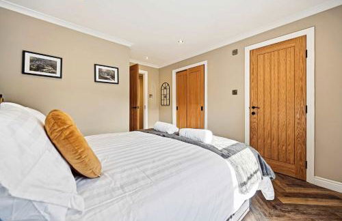 Outstanding 2BD Apt - Ferry Terminal & Free Parking - Foto 16