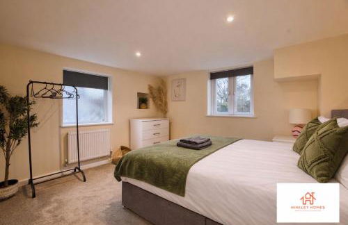 4 BR - Sleeps 12 - Long Stays - Free Parking - Foto 12