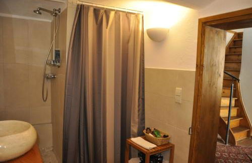 Geibelhof - Apartments in mediterraner Hofreite nahe Frankfurt am Main - Photo 17