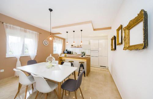 Little Dream - Foto 29