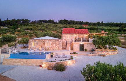 Villa Lukrecija Stonehouse - Foto 4