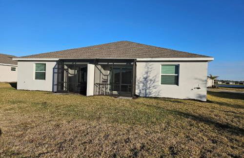 Pet friendly, Heated Pool, close to many beaches, monthly New Vacation Villa - Foto 31